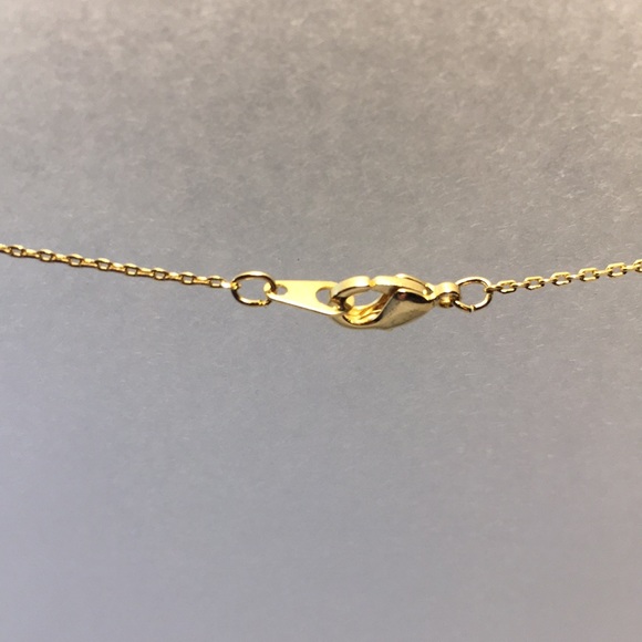 “Must Have” gold circle with half stone detail on delicate gold chain. - Picture 7 of 11